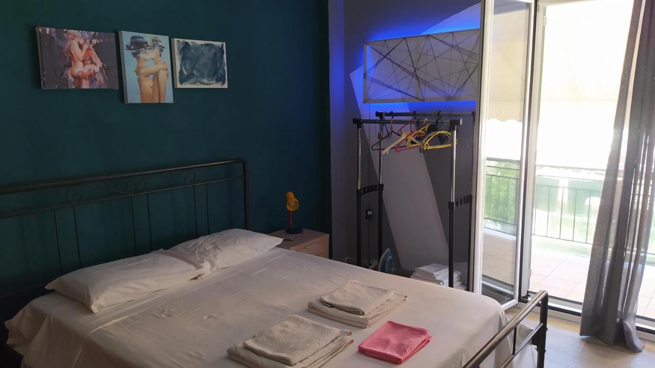 Cozy And Modern Apartment コルフ島 エクステリア 写真